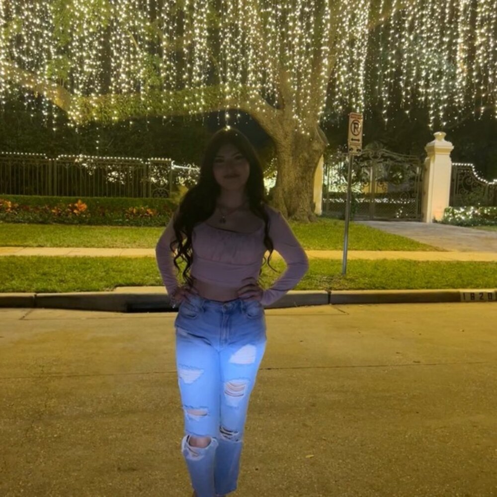 Meet your Posher, Nicole